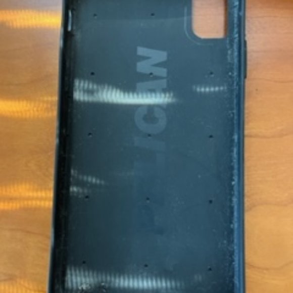 Voyager Case for Apple iPhone XR - Black: USED - Picture 2 of 2